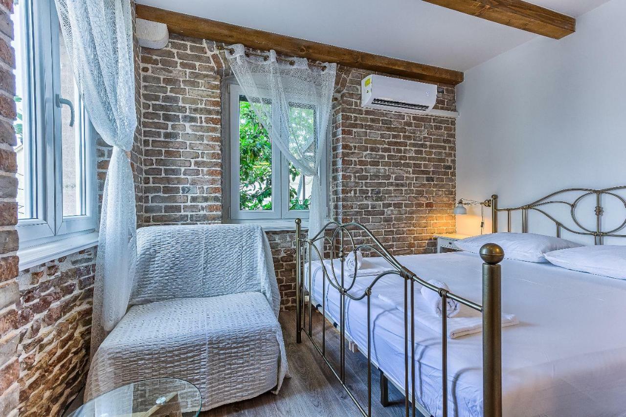 Charming Studio Apartment Split Exterior foto