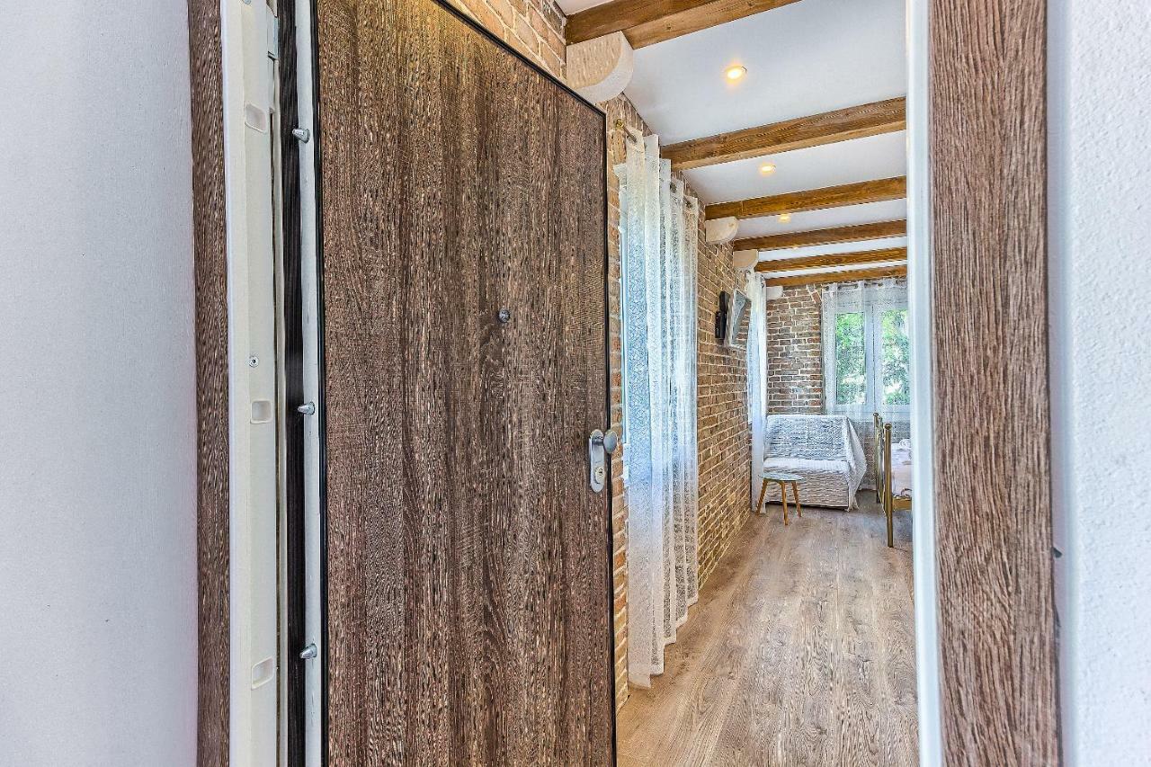 Charming Studio Apartment Split Exterior foto